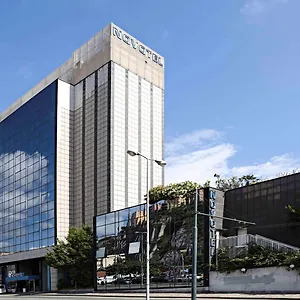 Hotel Novotel City, Janov
