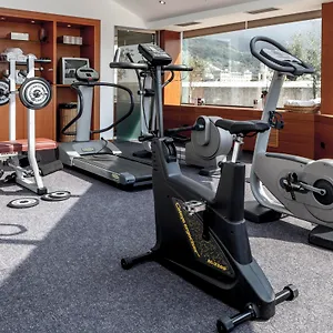 Hotel Ac By Marriott, Janov