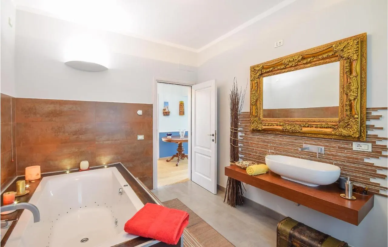 3 Bedroom Amazing Apartment In Genova